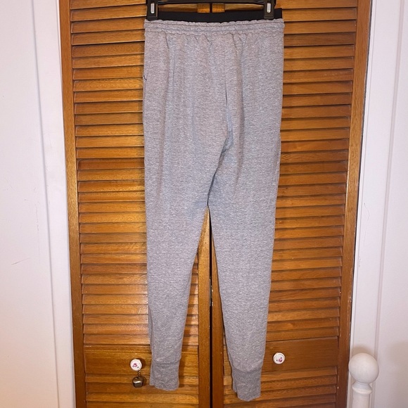 PINK Victoria’s Secret Grey Lounge Active Sweatpants Sz XS - Picture 5 of 7